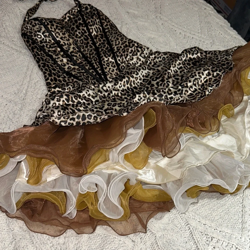 Leopard Print Halter corset Dress with Ruffled tutu Skirt (Padded bra) - Picture 4 of 15